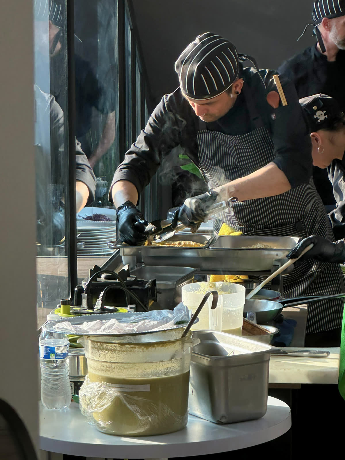 Evento BYD, cocina del chef en sitio